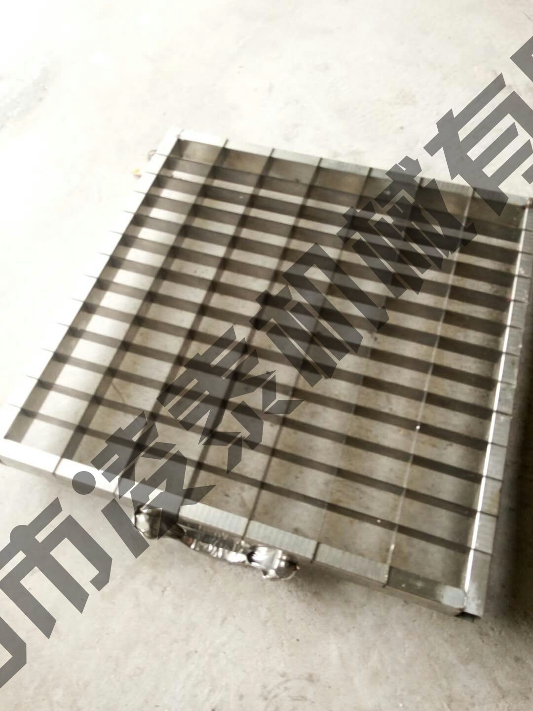 网格刀片外观展示